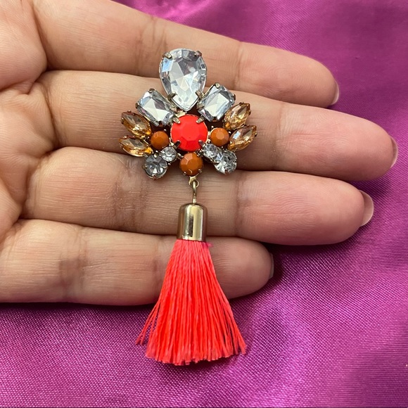 Neon Peach/Orange earrings with crystals.Nwot! - Picture 4 of 6